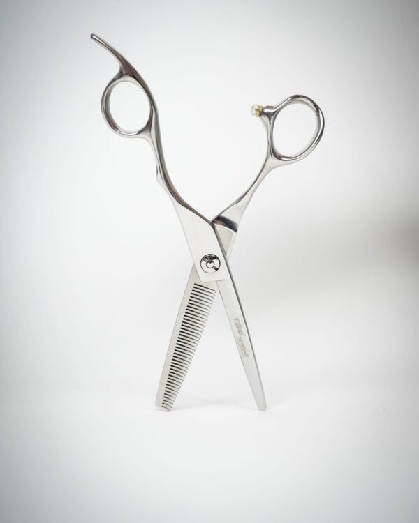 Leiria Thinning Scissors - Image 4